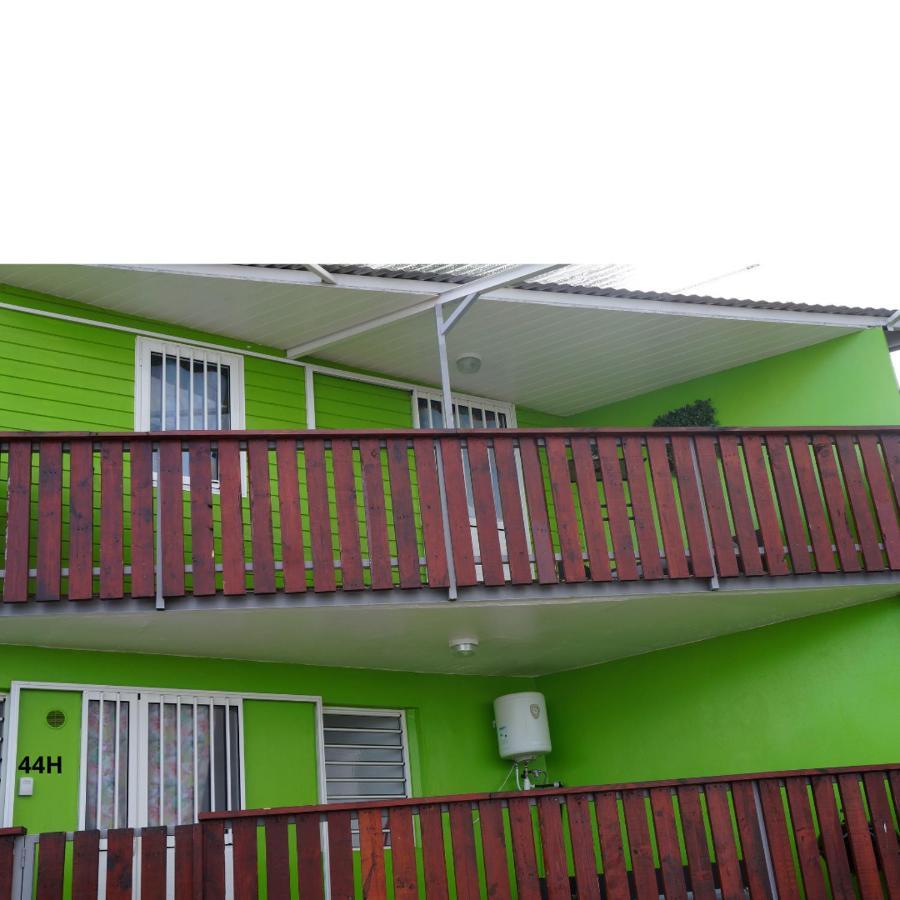 Les Cles Du Bonheur2, Entre Mer & Montagne Apartment Trois Bassins Exterior photo